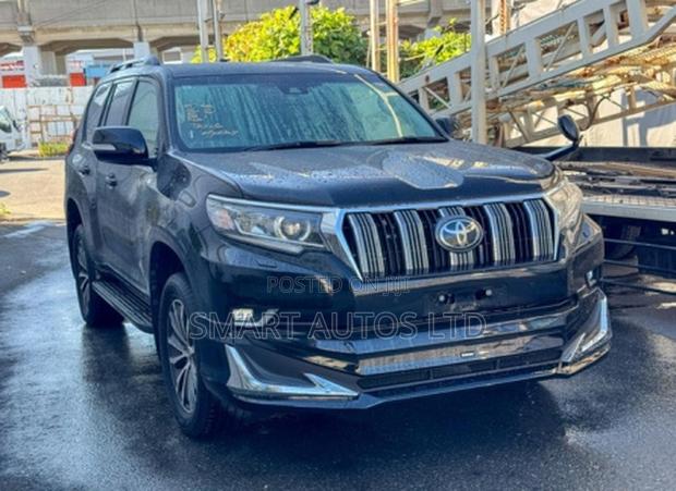 Toyota Land Cruiser Prado 2019 Matt Black