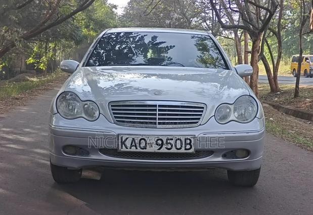 Mercedes-Benz C180 2002 Silver