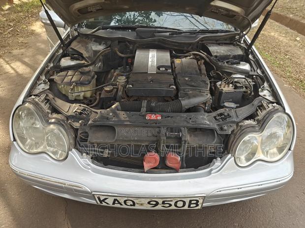 Mercedes-Benz C180 2002 Silver