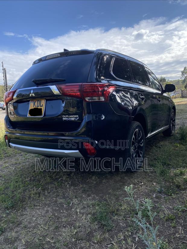 Mitsubishi Outlander 2.0 PHEV AWD 2016 Black