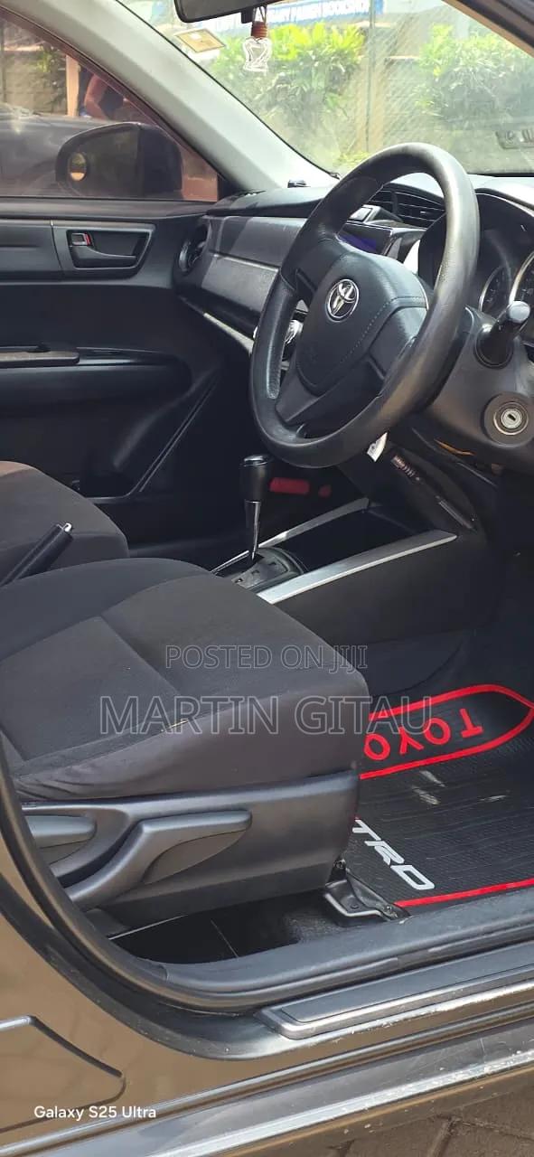 Toyota Corolla Fielder 2015 Blue