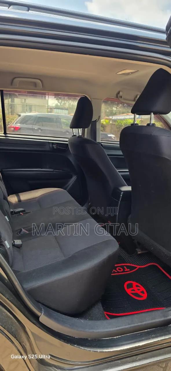 Toyota Corolla Fielder 2015 Blue