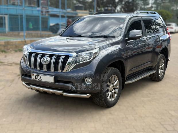 Toyota Land Cruiser Prado 3.0 D-4D 5dr 2009 Gray