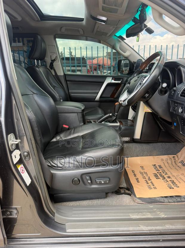 Toyota Land Cruiser Prado 3.0 D-4D 5dr 2009 Gray