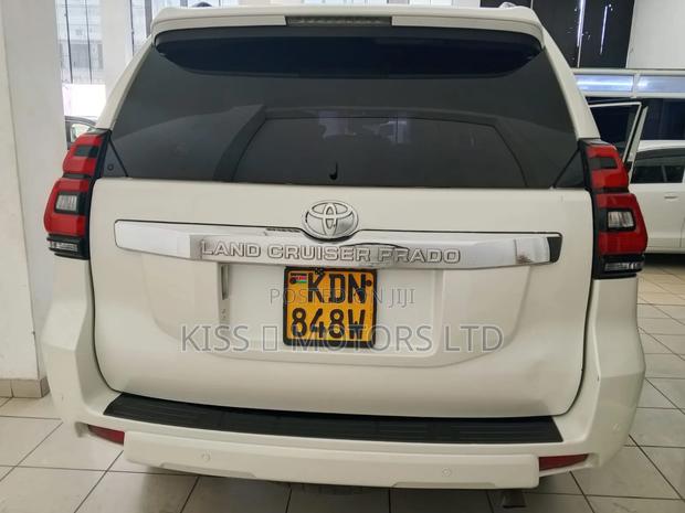 Toyota Land Cruiser Prado SV Premium 2015 White