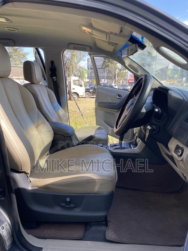 Chevrolet Trailblazer 2014 Gray