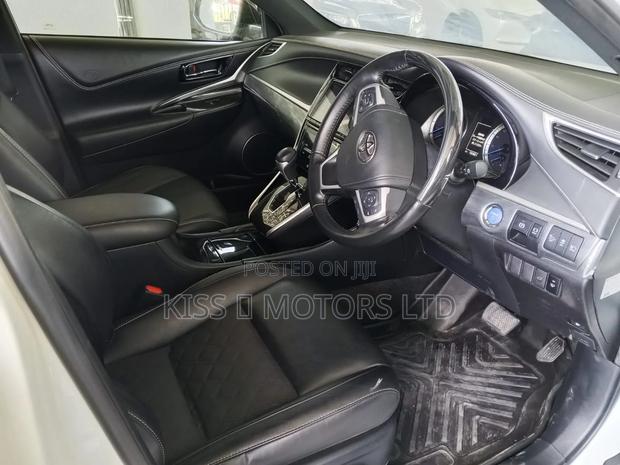 Toyota Harrier 2.5 Hybrid GR Sport 2019 White