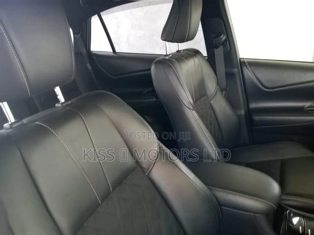 Toyota Harrier 2.5 Hybrid GR Sport 2019 White