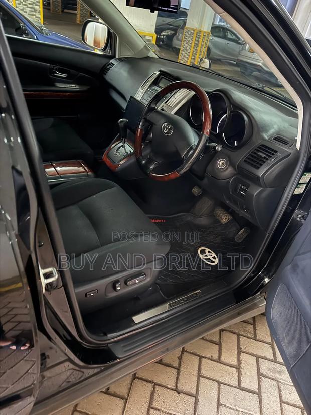 Toyota Harrier 2.4 2005 Black