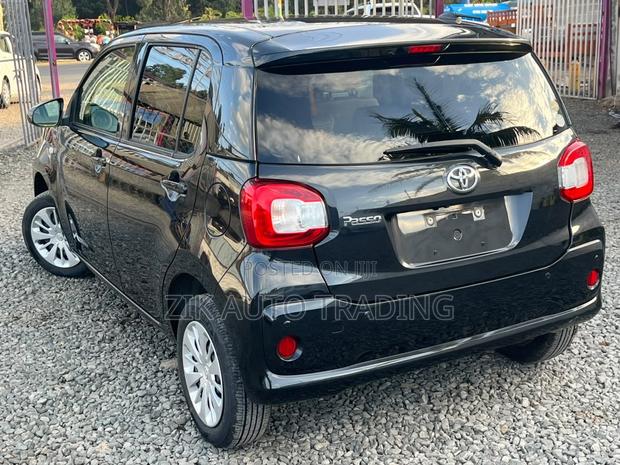 Toyota Passo 2019 Black