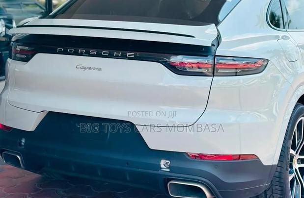 Porsche Cayenne 2020 White