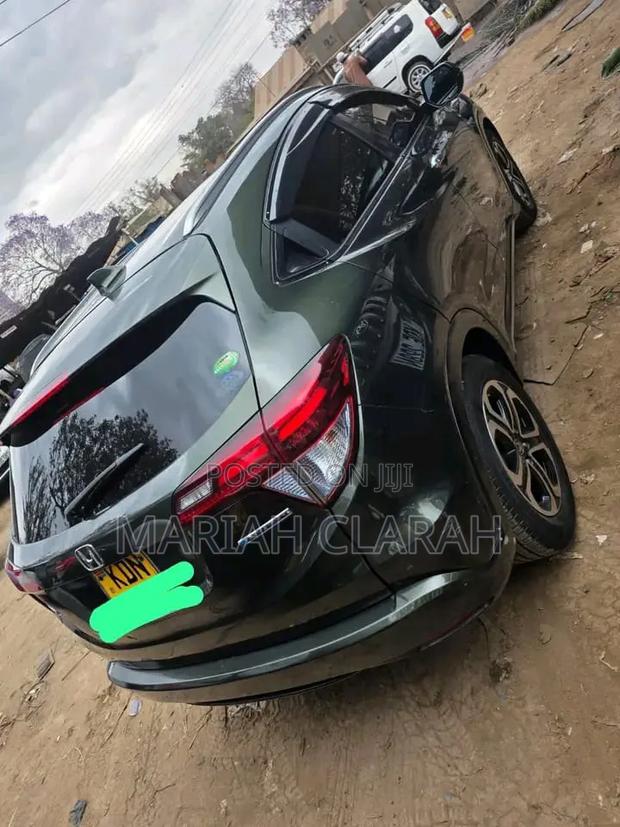 Honda Vezel 1.5 Hybrid 2WD 2016 Green