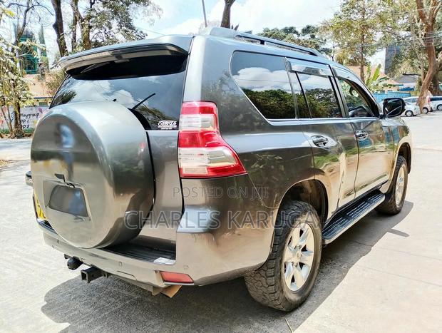 Toyota Land Cruiser Prado 2014 Gray