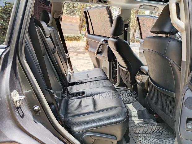 Toyota Land Cruiser Prado 2014 Gray