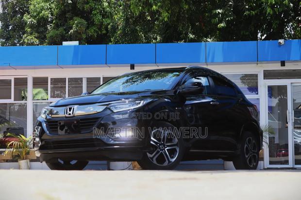 Honda Vezel 1.5 2WD 172 hp 2019 Black
