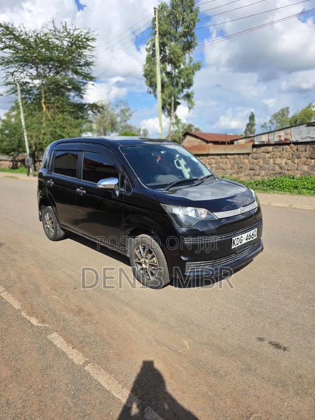 Toyota Spade 2015 Black