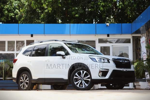 Subaru Forester Premium AWD 2019 Pearl