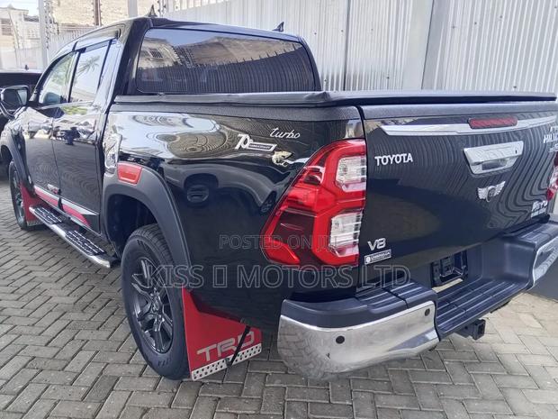 Toyota Hilux Revo Smart Cab Deisel 2.8 AWD 2022 Black