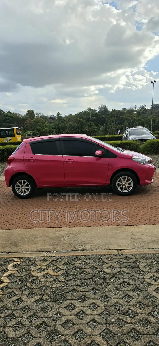 Toyota Vitz 1.3 FWD 3dr 2016 Pink