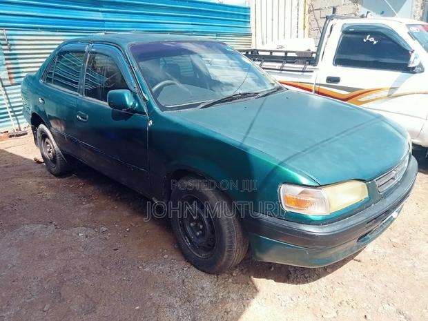 Toyota Corolla 1997 Green