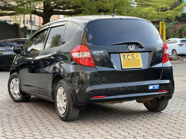 Honda Fit Automatic 2011 Black
