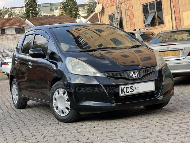 Honda Fit Automatic 2011 Black