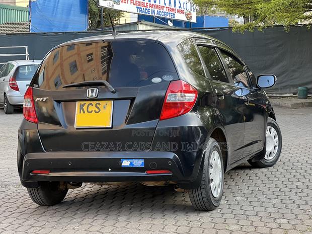 Honda Fit Automatic 2011 Black