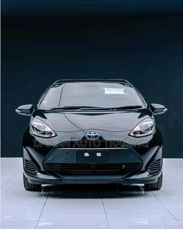 Toyota Aqua 2019 Black