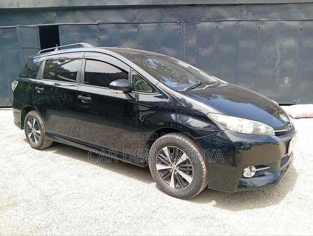 Toyota Wish 2014 Black