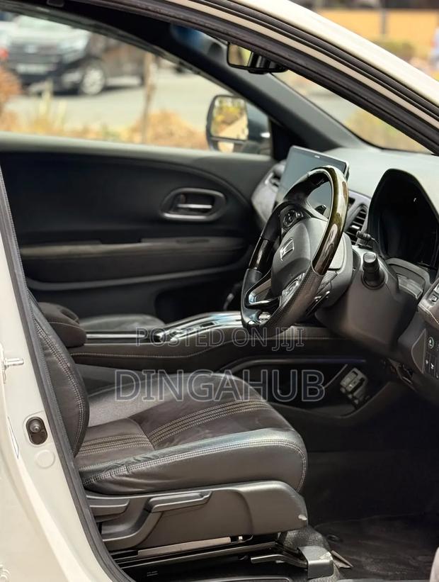 Honda Vezel 2019 Pearl