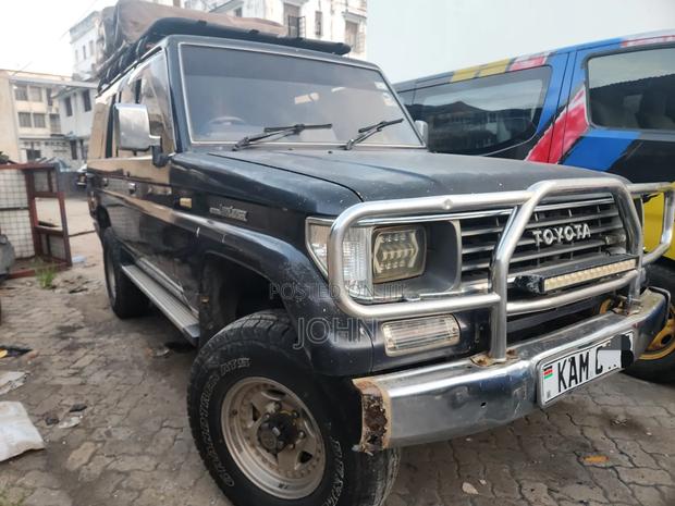 Toyota Land Cruiser Prado 1998 Black