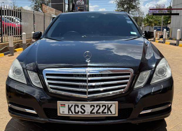 Mercedes-Benz E250 2012 Black