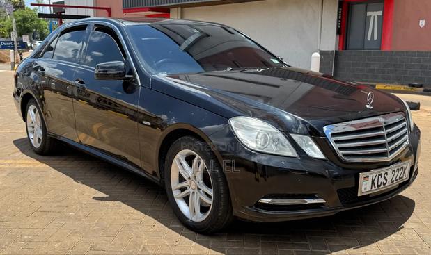 Mercedes-Benz E250 2012 Black