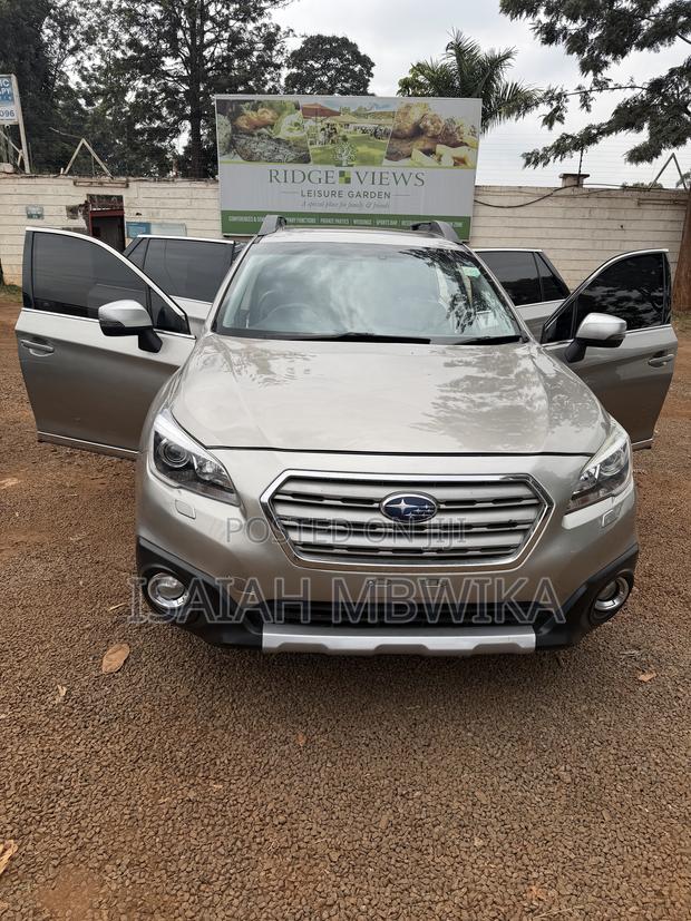 Subaru Outback 2017 Silver