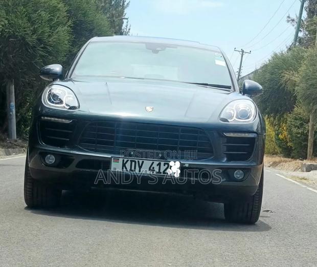 Porsche Macan Sport Edition 2018 Gray