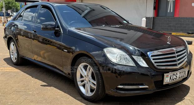 Mercedes-Benz E250 2012 Black