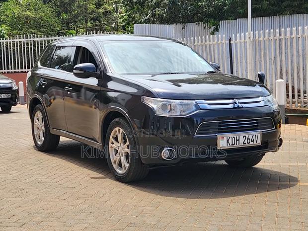 Mitsubishi Outlander ES 4dr SUV (2.4L 4cyl CVT) 2015 Black