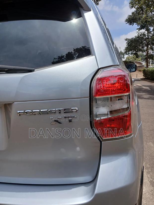 Subaru Forester 2.0XT Premium 4dr SUV AWD (2.0L 4cyl Turbo CVT) 2014 Silver