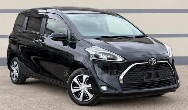 Toyota Sienta 1.5 FWD (6-seater) 2019 Black