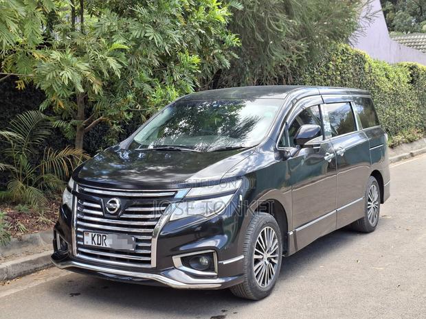 Nissan Elgrand 2017 Black