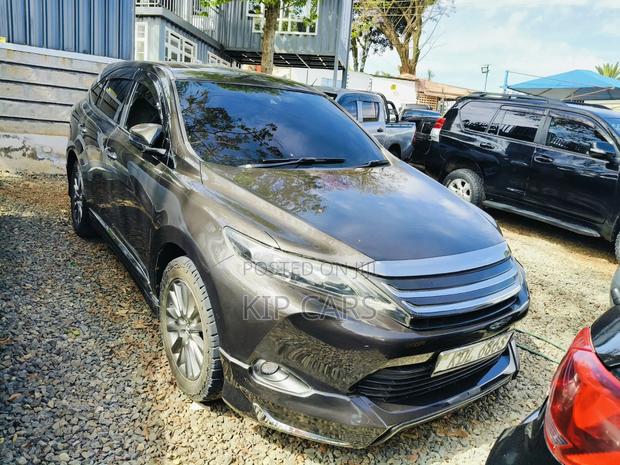 Toyota Harrier 2.0 2015 Gray