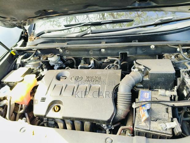 Toyota Harrier 2.0 2015 Gray