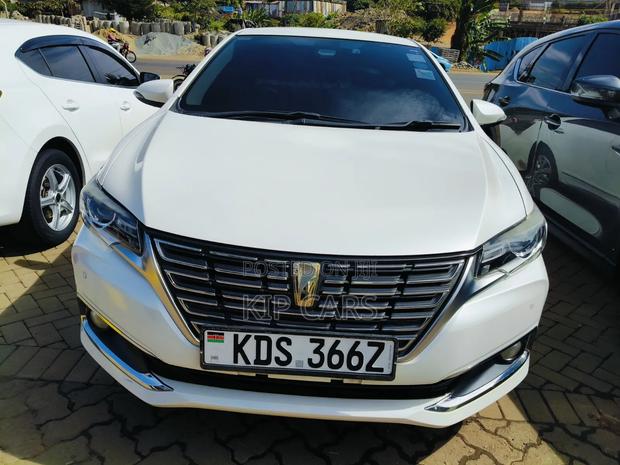 Toyota Premio 1.5 FWD 2017 White