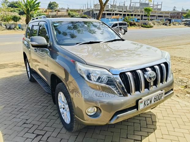 Toyota Land Cruiser Prado 2.8 D-4D 2015 Gold