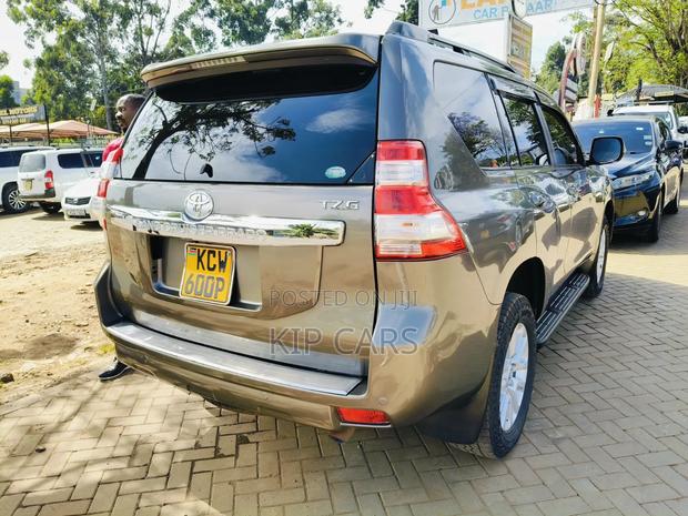 Toyota Land Cruiser Prado 2.8 D-4D 2015 Gold