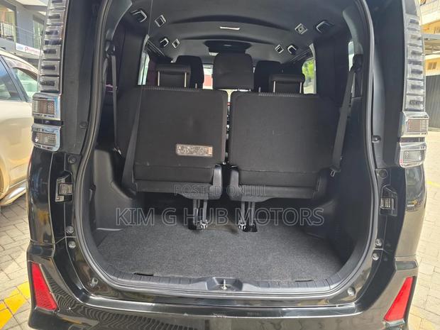 Toyota Voxy 2017 Black