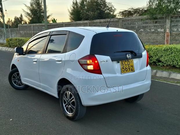Honda Fit Sport 2009 White