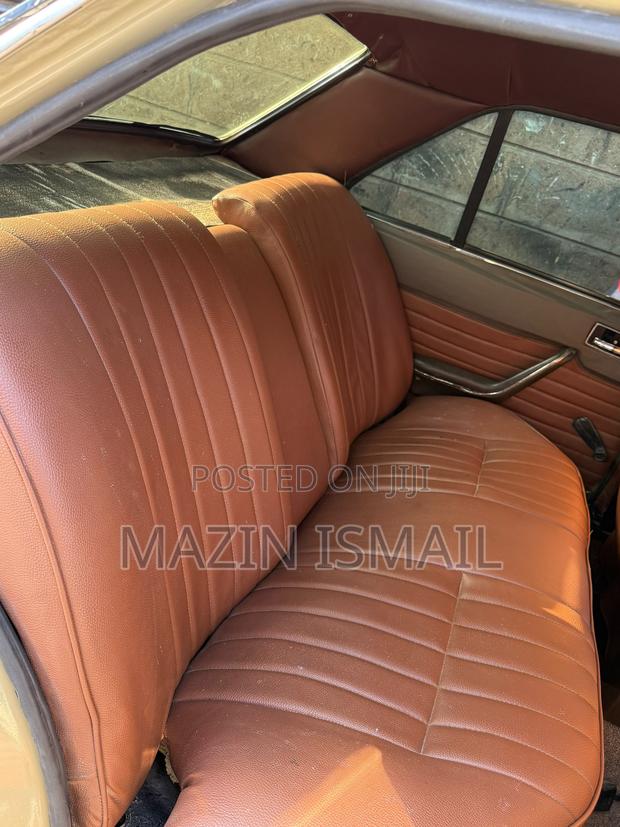 Peugeot 504 2002 Beige