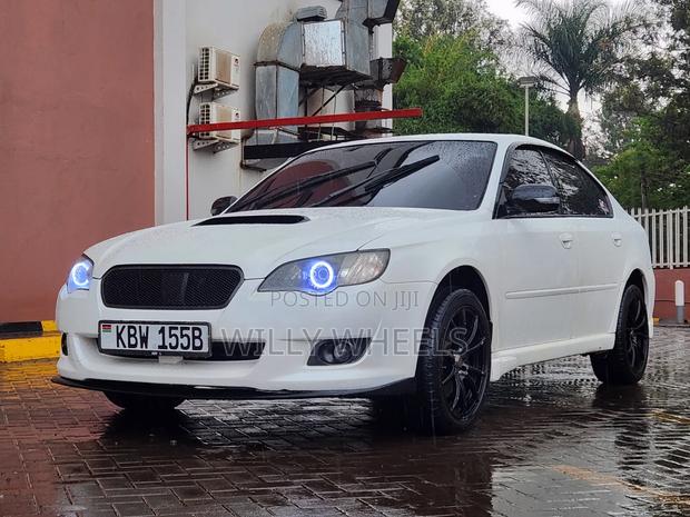 Subaru Legacy 2006 White