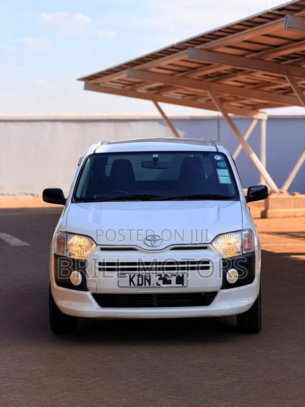 Toyota Probox 2016 White